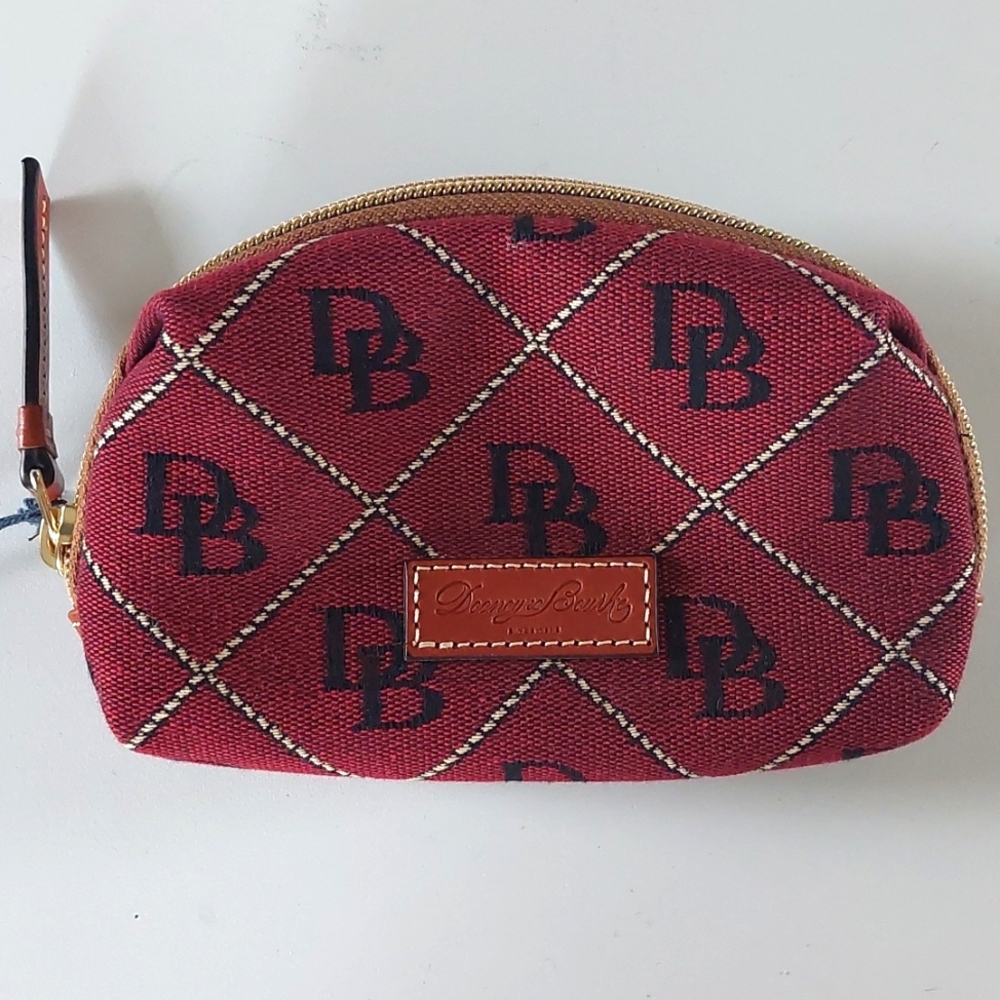 Zipper pouch